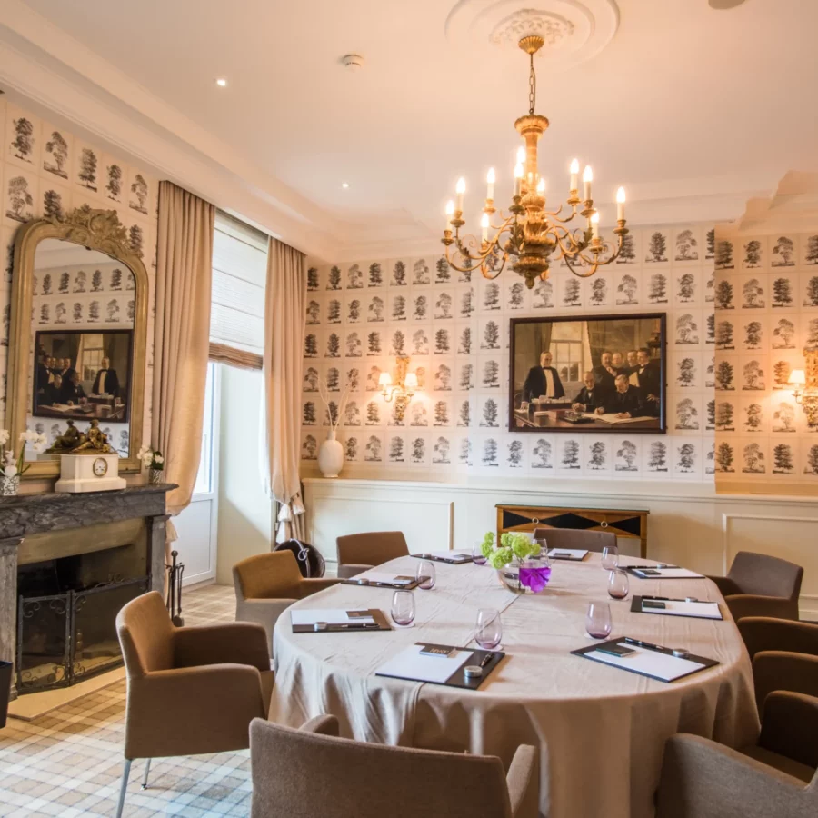 grand_hotel_du_lac_rooms-23-®Adrian_Ehrbar_Photography (1)